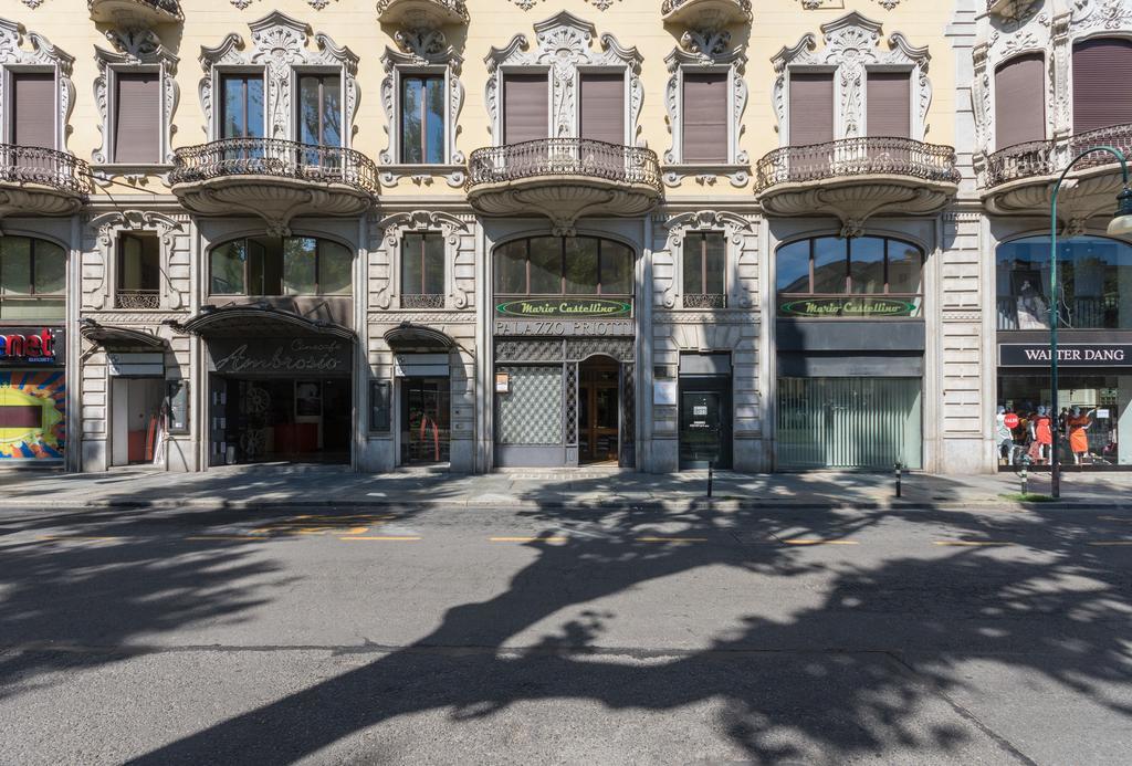 Porta Nuova Shiny Studio Flat Turin Rum bild